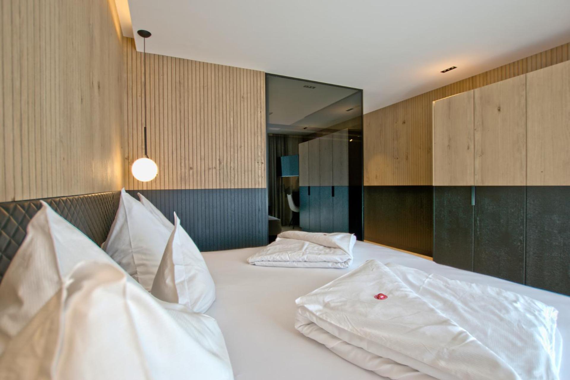 B&B Boutique Hotel Burgund Partschins Exteriör bild