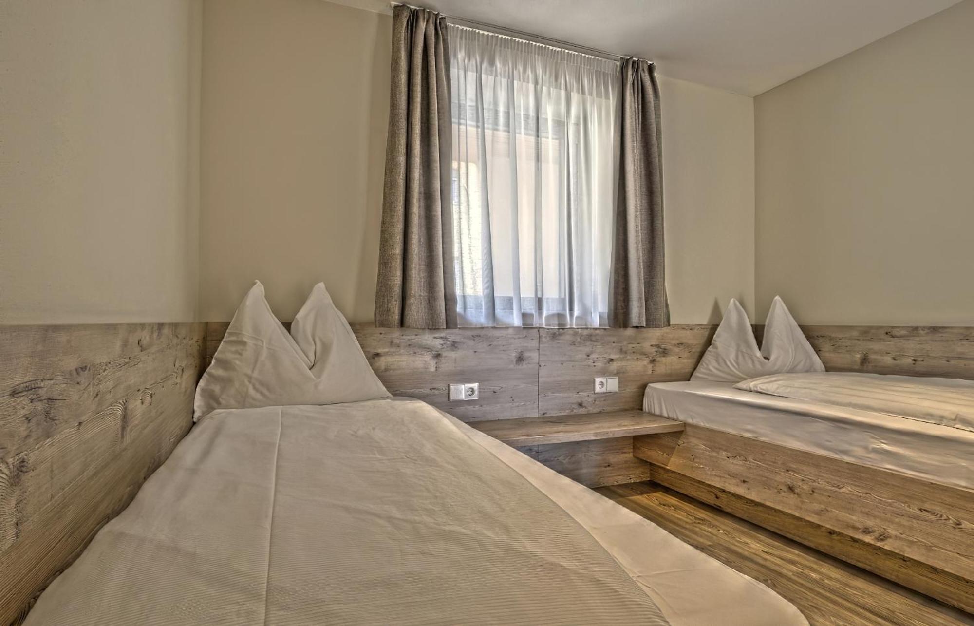 B&B Boutique Hotel Burgund Partschins Exteriör bild